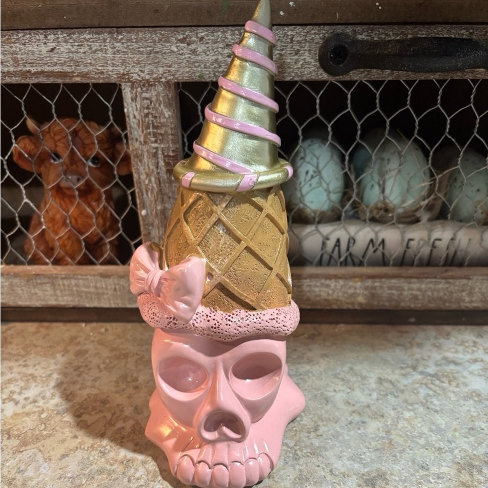 Pink Skull with Gold Ice Cream Cone Decor